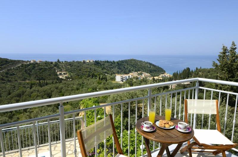 Agios Nikitas Resort Villas Exterior photo