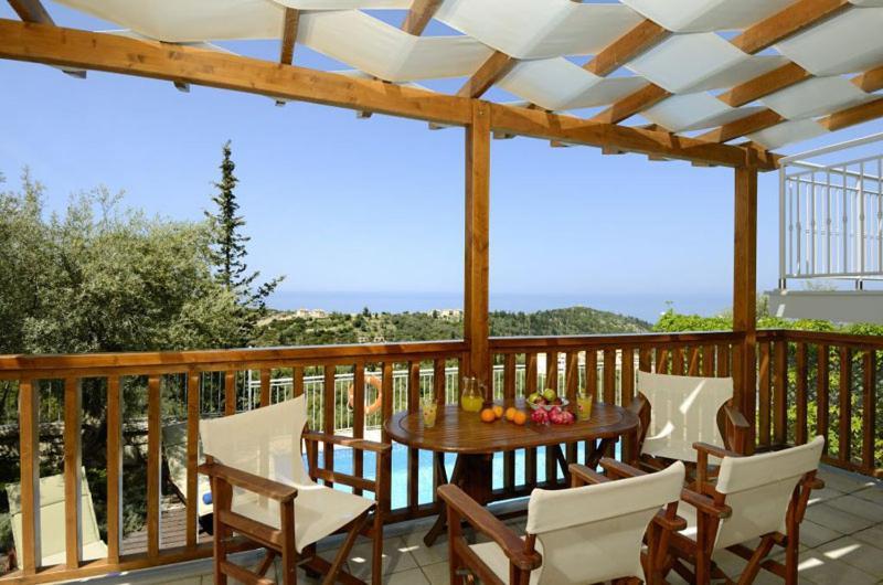 Agios Nikitas Resort Villas Exterior photo
